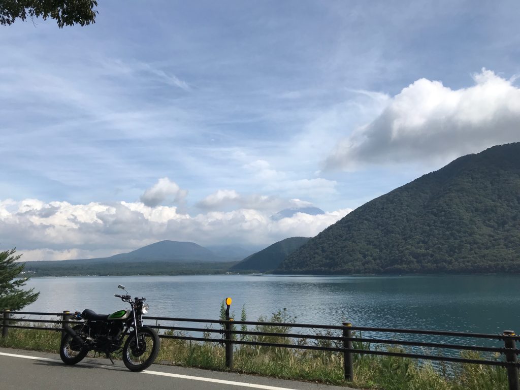 山梨ツーリング　富士山富士五湖　精進湖